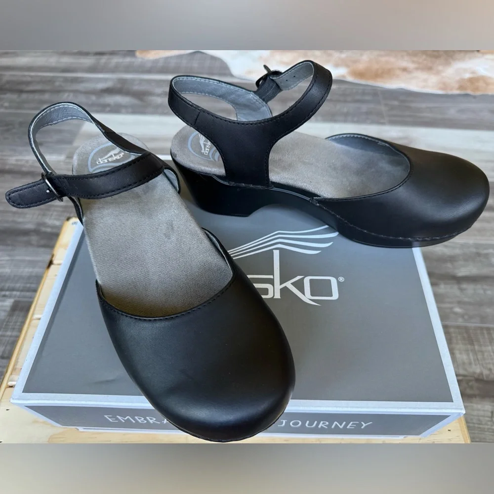 Dansko - Sam Black Leather Mules; Size 40 ( 9/9.5) - Picture 5 of 8